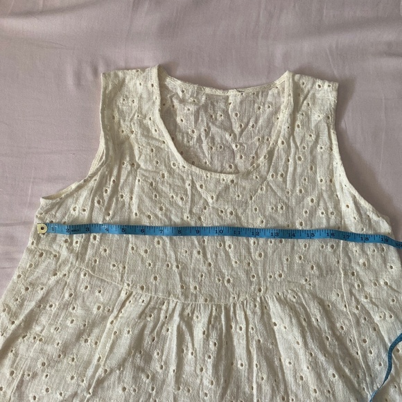 Free People White Sleeveless Boho Top |  Size Medium - Picture 5 of 6